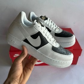 Nike Air Force x Chanel