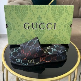 Gucci slippers