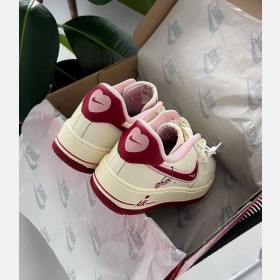 Nike AF 1 cherry