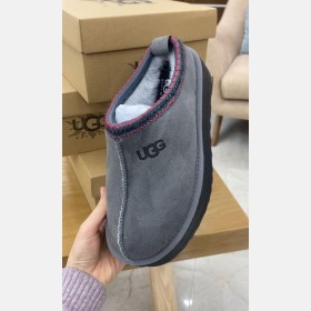 UGG Slipper