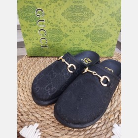 Gucci slippers