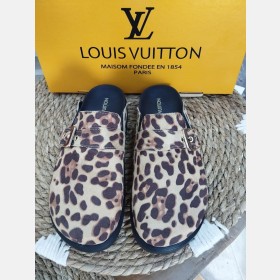 LV slipper