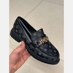 Woman flat